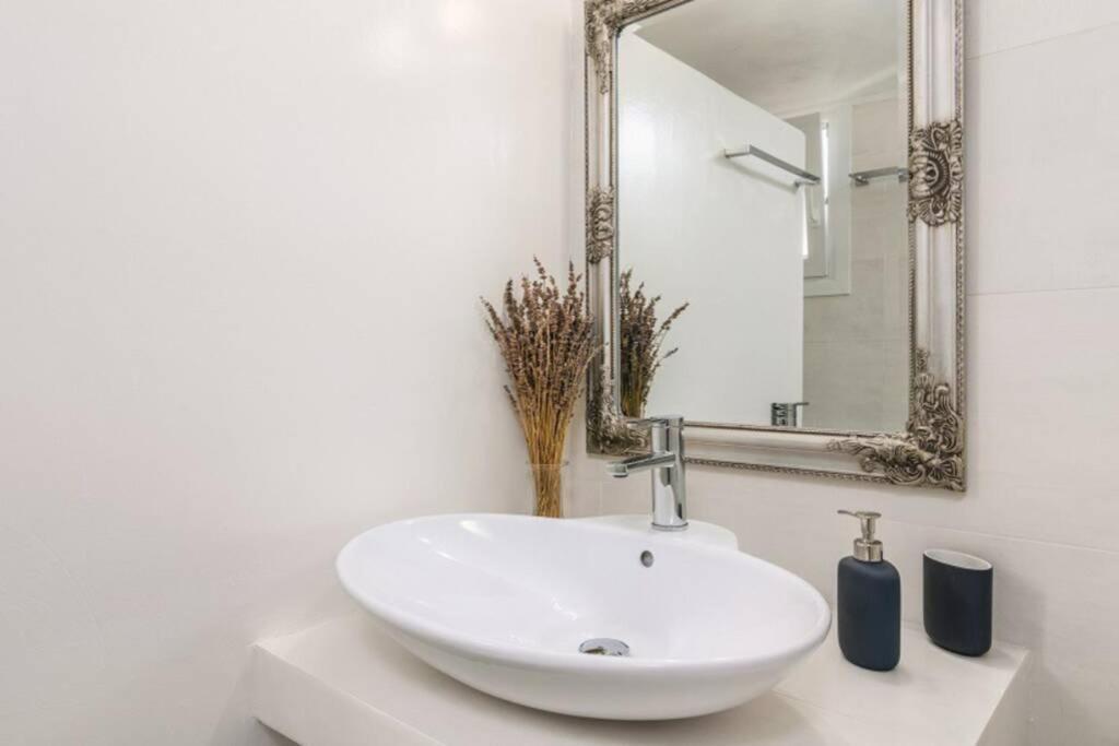 Casa Anna Loft Boutique House With Full Sea View Villa Adamantas  Exteriör bild